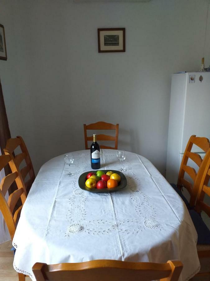 Vila Ruza Ston Luaran gambar